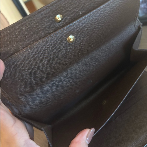 Louis Vuitton Damier Canvas Wallet - Picture 12 of 16